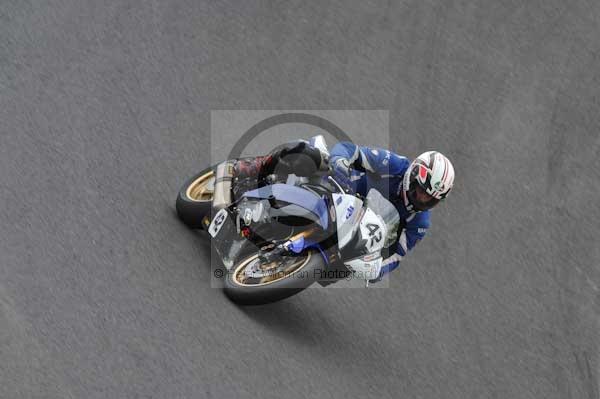 Motorcycle action photographs;cadwell;cadwell park photographs;event digital images;eventdigitalimages;motor racing louth lincolnshire;no limits trackday;peter wileman photography;trackday;trackday digital images;trackday photos