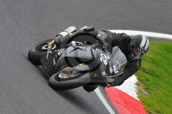 Motorcycle action photographs;cadwell;cadwell park photographs;event digital images;eventdigitalimages;motor racing louth lincolnshire;no limits trackday;peter wileman photography;trackday;trackday digital images;trackday photos