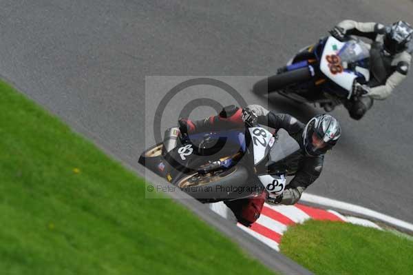 Motorcycle action photographs;cadwell;cadwell park photographs;event digital images;eventdigitalimages;motor racing louth lincolnshire;no limits trackday;peter wileman photography;trackday;trackday digital images;trackday photos