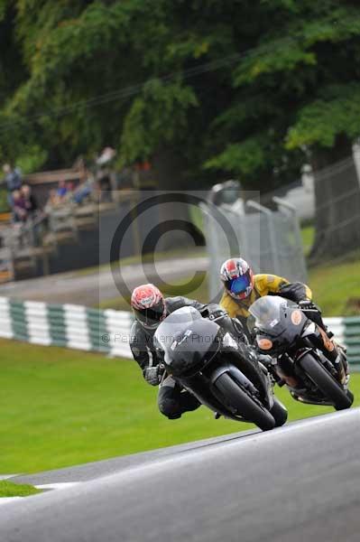 Motorcycle action photographs;cadwell;cadwell park photographs;event digital images;eventdigitalimages;motor racing louth lincolnshire;no limits trackday;peter wileman photography;trackday;trackday digital images;trackday photos