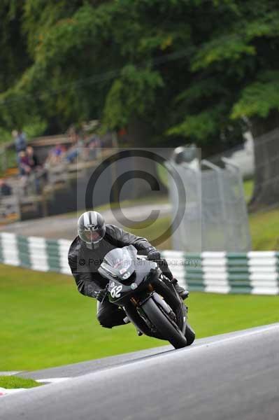 Motorcycle action photographs;cadwell;cadwell park photographs;event digital images;eventdigitalimages;motor racing louth lincolnshire;no limits trackday;peter wileman photography;trackday;trackday digital images;trackday photos