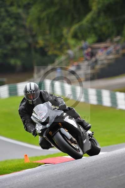 Motorcycle action photographs;cadwell;cadwell park photographs;event digital images;eventdigitalimages;motor racing louth lincolnshire;no limits trackday;peter wileman photography;trackday;trackday digital images;trackday photos