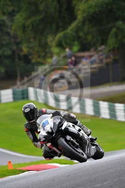 Motorcycle action photographs;cadwell;cadwell park photographs;event digital images;eventdigitalimages;motor racing louth lincolnshire;no limits trackday;peter wileman photography;trackday;trackday digital images;trackday photos