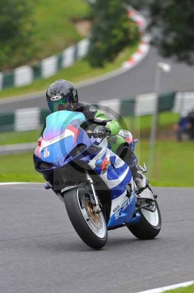 Motorcycle action photographs;cadwell;cadwell park photographs;event digital images;eventdigitalimages;motor racing louth lincolnshire;no limits trackday;peter wileman photography;trackday;trackday digital images;trackday photos