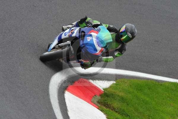 Motorcycle action photographs;cadwell;cadwell park photographs;event digital images;eventdigitalimages;motor racing louth lincolnshire;no limits trackday;peter wileman photography;trackday;trackday digital images;trackday photos