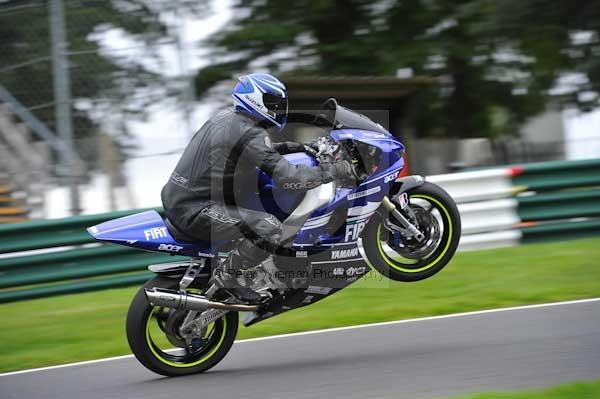 Motorcycle action photographs;cadwell;cadwell park photographs;event digital images;eventdigitalimages;motor racing louth lincolnshire;no limits trackday;peter wileman photography;trackday;trackday digital images;trackday photos