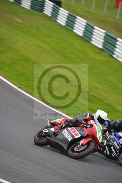 Motorcycle action photographs;cadwell;cadwell park photographs;event digital images;eventdigitalimages;motor racing louth lincolnshire;no limits trackday;peter wileman photography;trackday;trackday digital images;trackday photos