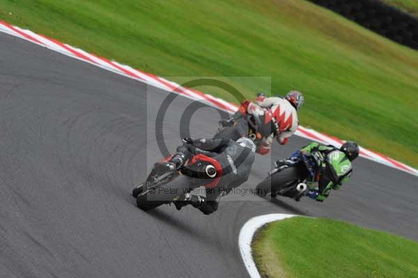 Motorcycle action photographs;cadwell;cadwell park photographs;event digital images;eventdigitalimages;motor racing louth lincolnshire;no limits trackday;peter wileman photography;trackday;trackday digital images;trackday photos