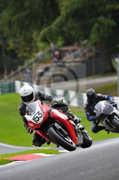 Motorcycle action photographs;cadwell;cadwell park photographs;event digital images;eventdigitalimages;motor racing louth lincolnshire;no limits trackday;peter wileman photography;trackday;trackday digital images;trackday photos