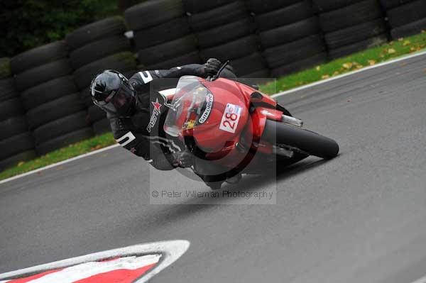 Motorcycle action photographs;cadwell;cadwell park photographs;event digital images;eventdigitalimages;motor racing louth lincolnshire;no limits trackday;peter wileman photography;trackday;trackday digital images;trackday photos