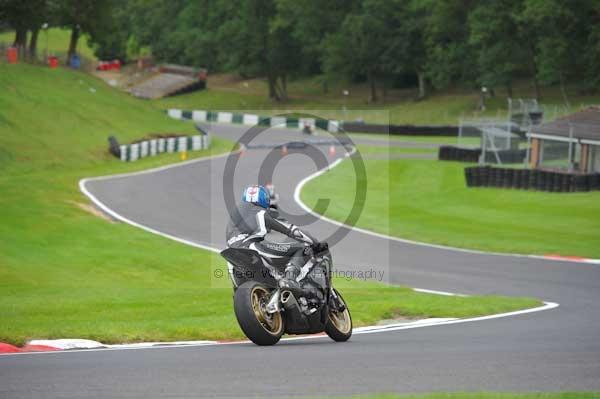 Motorcycle action photographs;cadwell;cadwell park photographs;event digital images;eventdigitalimages;motor racing louth lincolnshire;no limits trackday;peter wileman photography;trackday;trackday digital images;trackday photos