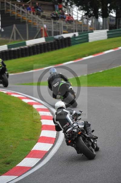 Motorcycle action photographs;cadwell;cadwell park photographs;event digital images;eventdigitalimages;motor racing louth lincolnshire;no limits trackday;peter wileman photography;trackday;trackday digital images;trackday photos