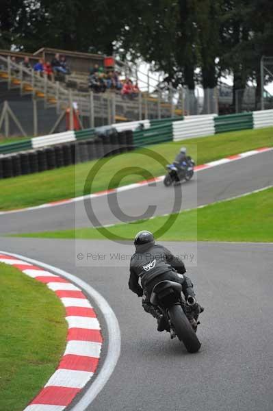 Motorcycle action photographs;cadwell;cadwell park photographs;event digital images;eventdigitalimages;motor racing louth lincolnshire;no limits trackday;peter wileman photography;trackday;trackday digital images;trackday photos