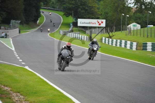 Motorcycle action photographs;cadwell;cadwell park photographs;event digital images;eventdigitalimages;motor racing louth lincolnshire;no limits trackday;peter wileman photography;trackday;trackday digital images;trackday photos