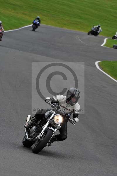 Motorcycle action photographs;cadwell;cadwell park photographs;event digital images;eventdigitalimages;motor racing louth lincolnshire;no limits trackday;peter wileman photography;trackday;trackday digital images;trackday photos