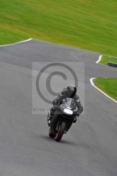 Motorcycle action photographs;cadwell;cadwell park photographs;event digital images;eventdigitalimages;motor racing louth lincolnshire;no limits trackday;peter wileman photography;trackday;trackday digital images;trackday photos