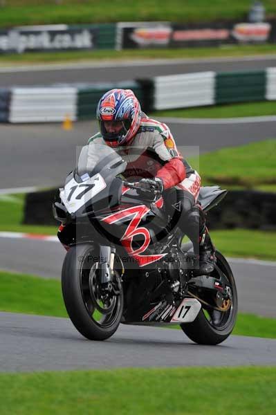 Motorcycle action photographs;cadwell;cadwell park photographs;event digital images;eventdigitalimages;motor racing louth lincolnshire;no limits trackday;peter wileman photography;trackday;trackday digital images;trackday photos