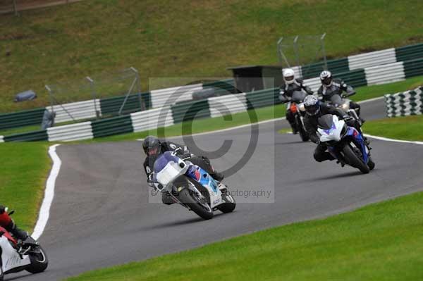 Motorcycle action photographs;cadwell;cadwell park photographs;event digital images;eventdigitalimages;motor racing louth lincolnshire;no limits trackday;peter wileman photography;trackday;trackday digital images;trackday photos