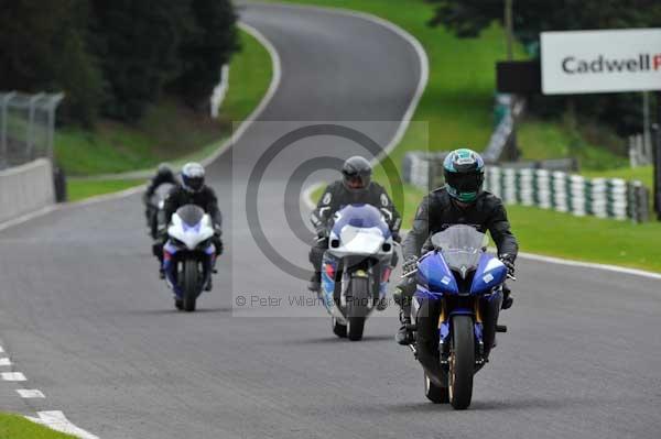 Motorcycle action photographs;cadwell;cadwell park photographs;event digital images;eventdigitalimages;motor racing louth lincolnshire;no limits trackday;peter wileman photography;trackday;trackday digital images;trackday photos