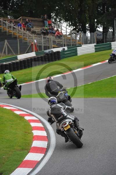 Motorcycle action photographs;cadwell;cadwell park photographs;event digital images;eventdigitalimages;motor racing louth lincolnshire;no limits trackday;peter wileman photography;trackday;trackday digital images;trackday photos