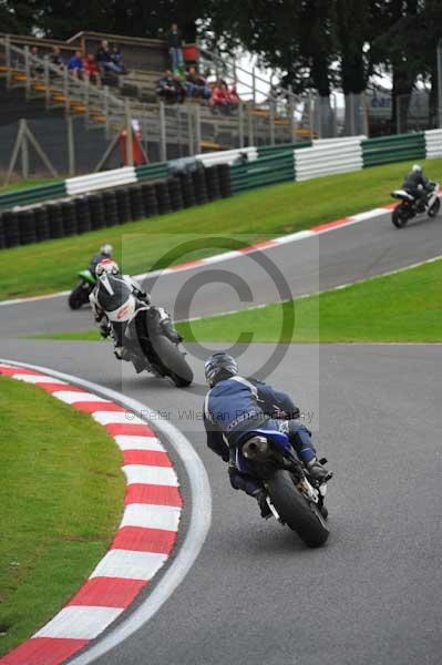 Motorcycle action photographs;cadwell;cadwell park photographs;event digital images;eventdigitalimages;motor racing louth lincolnshire;no limits trackday;peter wileman photography;trackday;trackday digital images;trackday photos