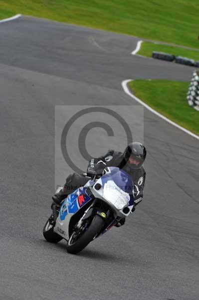 Motorcycle action photographs;cadwell;cadwell park photographs;event digital images;eventdigitalimages;motor racing louth lincolnshire;no limits trackday;peter wileman photography;trackday;trackday digital images;trackday photos