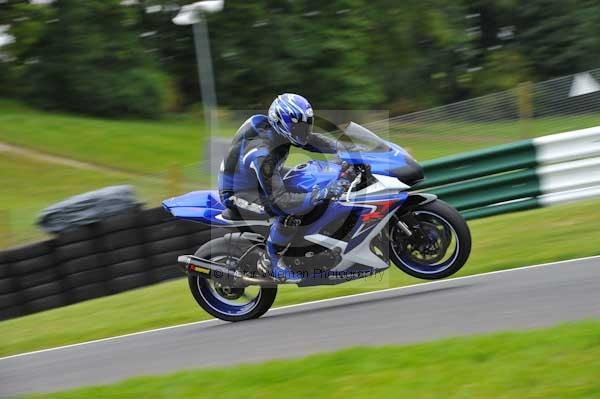 Motorcycle action photographs;cadwell;cadwell park photographs;event digital images;eventdigitalimages;motor racing louth lincolnshire;no limits trackday;peter wileman photography;trackday;trackday digital images;trackday photos