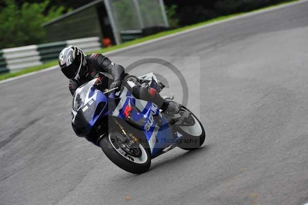 Motorcycle action photographs;cadwell;cadwell park photographs;event digital images;eventdigitalimages;motor racing louth lincolnshire;no limits trackday;peter wileman photography;trackday;trackday digital images;trackday photos