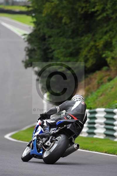 Motorcycle action photographs;cadwell;cadwell park photographs;event digital images;eventdigitalimages;motor racing louth lincolnshire;no limits trackday;peter wileman photography;trackday;trackday digital images;trackday photos