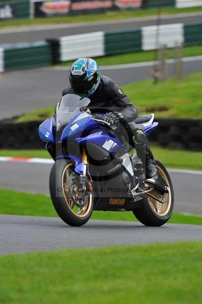 Motorcycle action photographs;cadwell;cadwell park photographs;event digital images;eventdigitalimages;motor racing louth lincolnshire;no limits trackday;peter wileman photography;trackday;trackday digital images;trackday photos