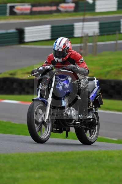 Motorcycle action photographs;cadwell;cadwell park photographs;event digital images;eventdigitalimages;motor racing louth lincolnshire;no limits trackday;peter wileman photography;trackday;trackday digital images;trackday photos