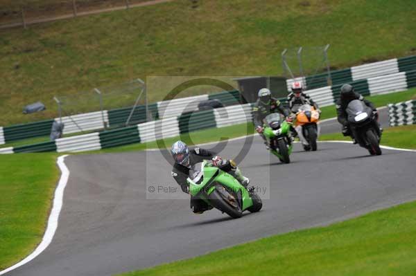 Motorcycle action photographs;cadwell;cadwell park photographs;event digital images;eventdigitalimages;motor racing louth lincolnshire;no limits trackday;peter wileman photography;trackday;trackday digital images;trackday photos