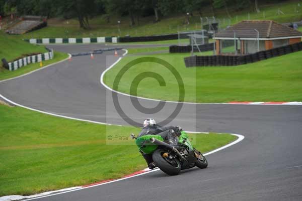 Motorcycle action photographs;cadwell;cadwell park photographs;event digital images;eventdigitalimages;motor racing louth lincolnshire;no limits trackday;peter wileman photography;trackday;trackday digital images;trackday photos