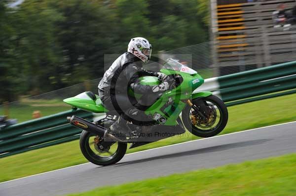 Motorcycle action photographs;cadwell;cadwell park photographs;event digital images;eventdigitalimages;motor racing louth lincolnshire;no limits trackday;peter wileman photography;trackday;trackday digital images;trackday photos