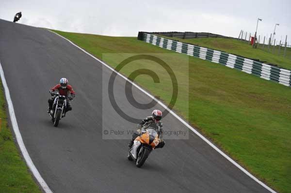 Motorcycle action photographs;cadwell;cadwell park photographs;event digital images;eventdigitalimages;motor racing louth lincolnshire;no limits trackday;peter wileman photography;trackday;trackday digital images;trackday photos