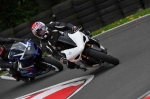 Motorcycle-action-photographs;cadwell;cadwell-park-photographs;event-digital-images;eventdigitalimages;motor-racing-louth-lincolnshire;no-limits-trackday;peter-wileman-photography;trackday;trackday-digital-images;trackday-photos