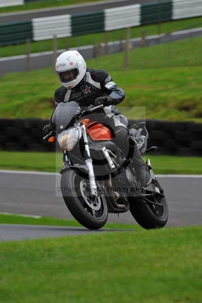 Motorcycle action photographs;cadwell;cadwell park photographs;event digital images;eventdigitalimages;motor racing louth lincolnshire;no limits trackday;peter wileman photography;trackday;trackday digital images;trackday photos