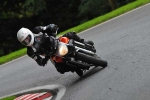 Motorcycle-action-photographs;cadwell;cadwell-park-photographs;event-digital-images;eventdigitalimages;motor-racing-louth-lincolnshire;no-limits-trackday;peter-wileman-photography;trackday;trackday-digital-images;trackday-photos