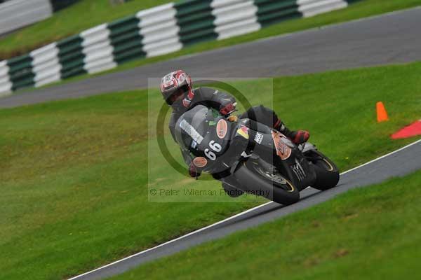 Motorcycle action photographs;cadwell;cadwell park photographs;event digital images;eventdigitalimages;motor racing louth lincolnshire;no limits trackday;peter wileman photography;trackday;trackday digital images;trackday photos