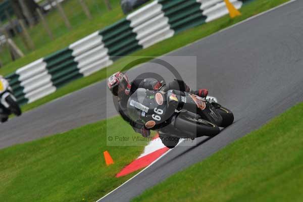 Motorcycle action photographs;cadwell;cadwell park photographs;event digital images;eventdigitalimages;motor racing louth lincolnshire;no limits trackday;peter wileman photography;trackday;trackday digital images;trackday photos