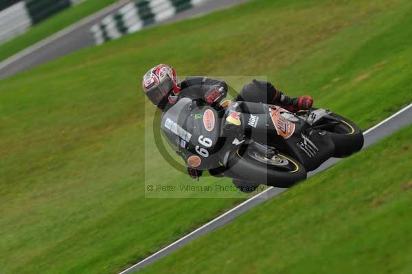 Motorcycle action photographs;cadwell;cadwell park photographs;event digital images;eventdigitalimages;motor racing louth lincolnshire;no limits trackday;peter wileman photography;trackday;trackday digital images;trackday photos