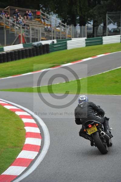 Motorcycle action photographs;cadwell;cadwell park photographs;event digital images;eventdigitalimages;motor racing louth lincolnshire;no limits trackday;peter wileman photography;trackday;trackday digital images;trackday photos