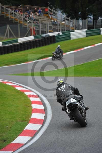 Motorcycle action photographs;cadwell;cadwell park photographs;event digital images;eventdigitalimages;motor racing louth lincolnshire;no limits trackday;peter wileman photography;trackday;trackday digital images;trackday photos