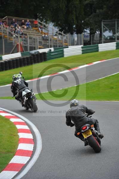 Motorcycle action photographs;cadwell;cadwell park photographs;event digital images;eventdigitalimages;motor racing louth lincolnshire;no limits trackday;peter wileman photography;trackday;trackday digital images;trackday photos