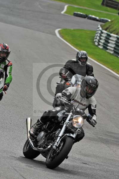 Motorcycle action photographs;cadwell;cadwell park photographs;event digital images;eventdigitalimages;motor racing louth lincolnshire;no limits trackday;peter wileman photography;trackday;trackday digital images;trackday photos