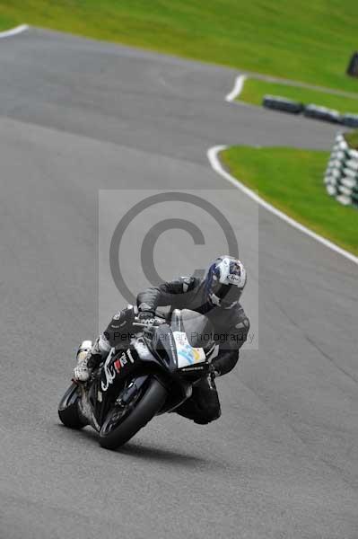 Motorcycle action photographs;cadwell;cadwell park photographs;event digital images;eventdigitalimages;motor racing louth lincolnshire;no limits trackday;peter wileman photography;trackday;trackday digital images;trackday photos