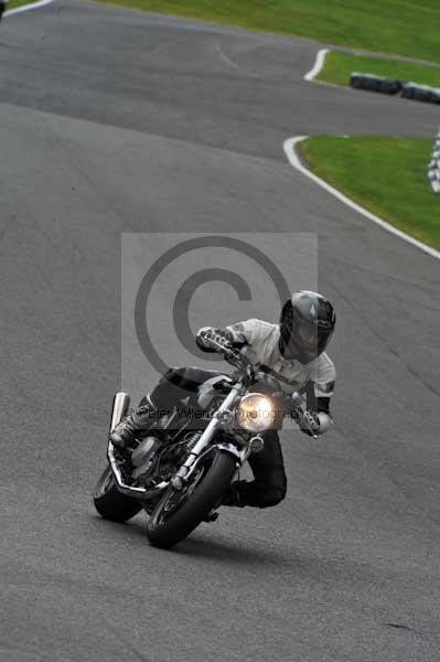 Motorcycle action photographs;cadwell;cadwell park photographs;event digital images;eventdigitalimages;motor racing louth lincolnshire;no limits trackday;peter wileman photography;trackday;trackday digital images;trackday photos