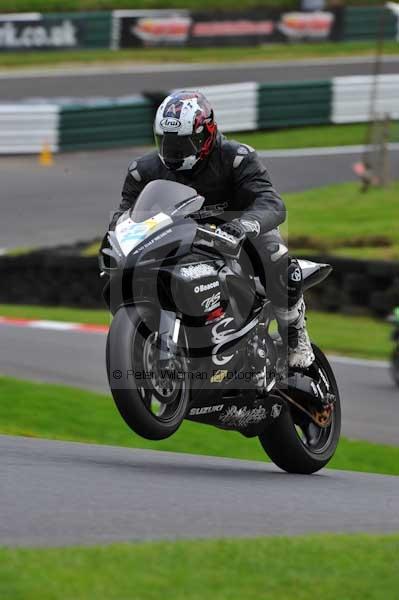 Motorcycle action photographs;cadwell;cadwell park photographs;event digital images;eventdigitalimages;motor racing louth lincolnshire;no limits trackday;peter wileman photography;trackday;trackday digital images;trackday photos