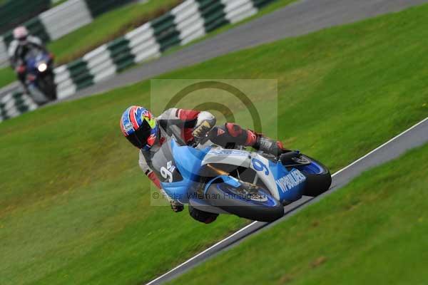 Motorcycle action photographs;cadwell;cadwell park photographs;event digital images;eventdigitalimages;motor racing louth lincolnshire;no limits trackday;peter wileman photography;trackday;trackday digital images;trackday photos