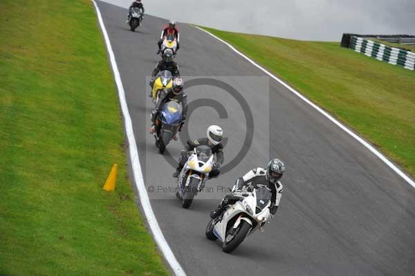 Motorcycle action photographs;cadwell;cadwell park photographs;event digital images;eventdigitalimages;motor racing louth lincolnshire;no limits trackday;peter wileman photography;trackday;trackday digital images;trackday photos